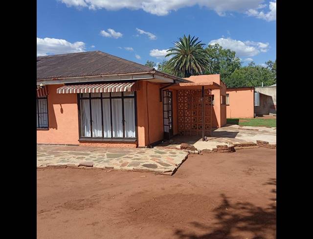 3 BEDROOM HOUSE FOR SALE IN VANDERBIJLPARK CW 6